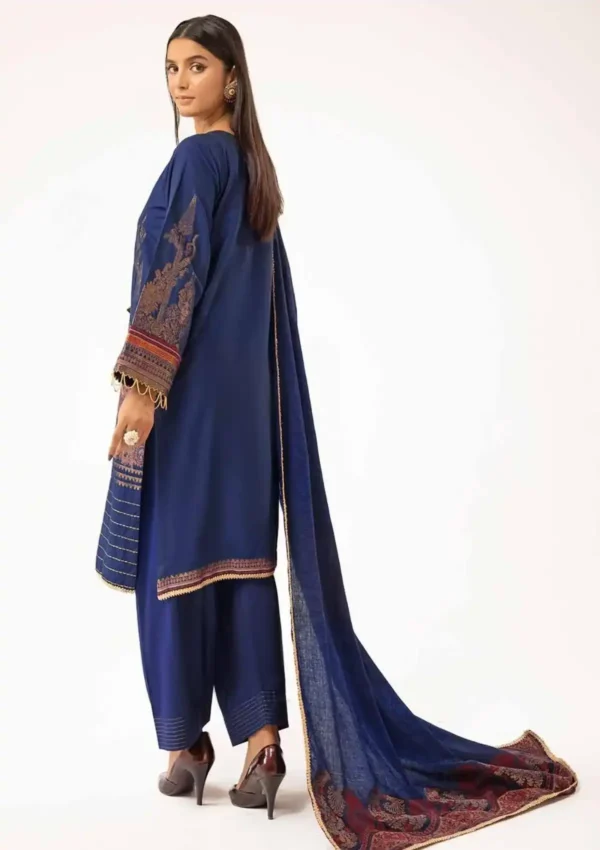 Gul Ahmed Printed Khaddar'24 AP-42020 - Image 3