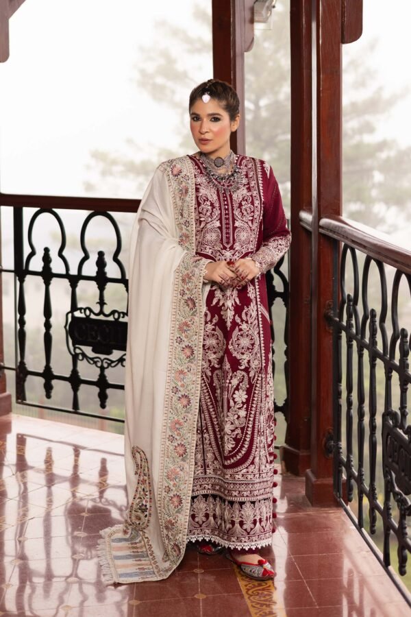 Maryam Hussain - Feroz - Image 3