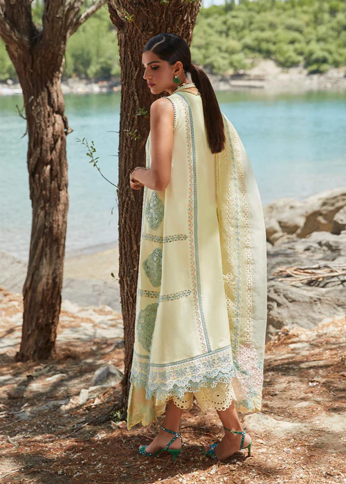 Crimson - Medley of Lace - D7 B - Image 3