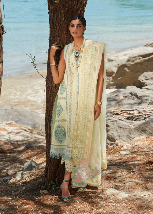 Crimson - Medley of Lace - D7 B