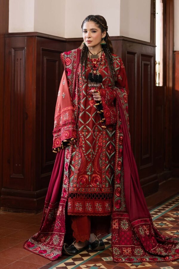 Maryam Hussain - Fall WS24-07