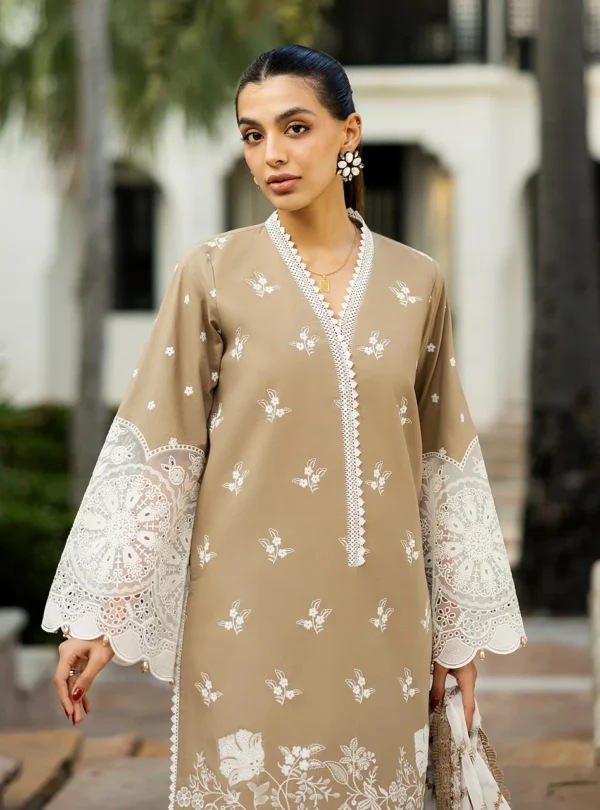 Zainab Chottani - Sia - 11A - Image 3