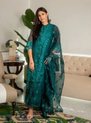 Zainab Chottani - Zeina